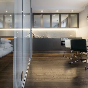 Ga Luxury Apartments W21